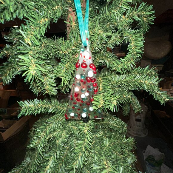 #1779 CRHISTMAS TREE ORNEMENT OR PACKAGER ADORNMENT CLEAR W/ COLOR ORNEMENTS  CO - Picture 4 of 11